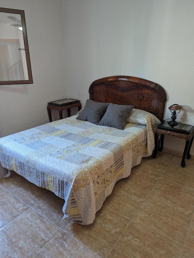 Vivienda Compartida Con Ambiente Familiar Apartment Sesena Ngoại thất bức ảnh